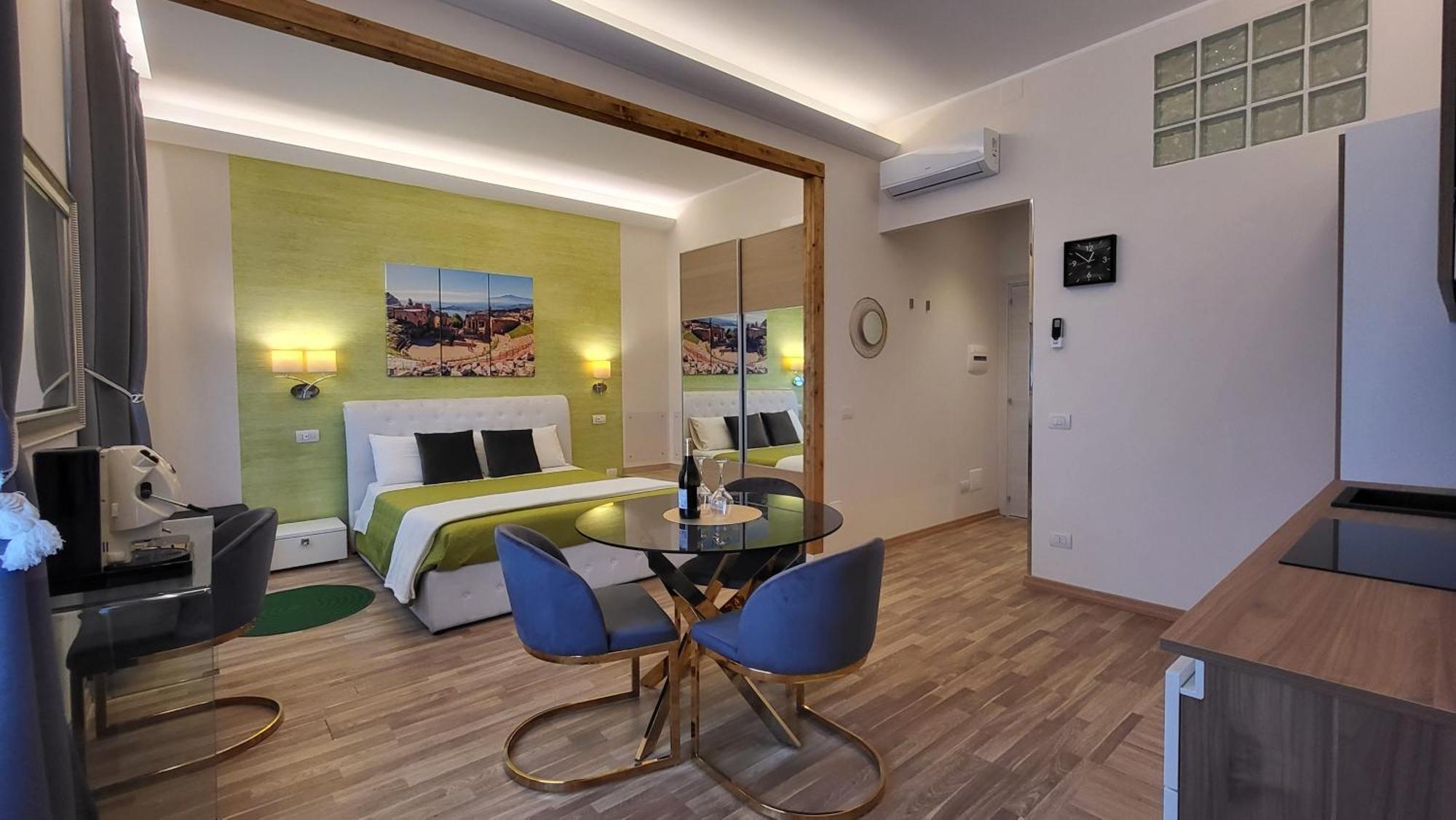I Due Grifoni Studio Flat Taormine Extérieur photo