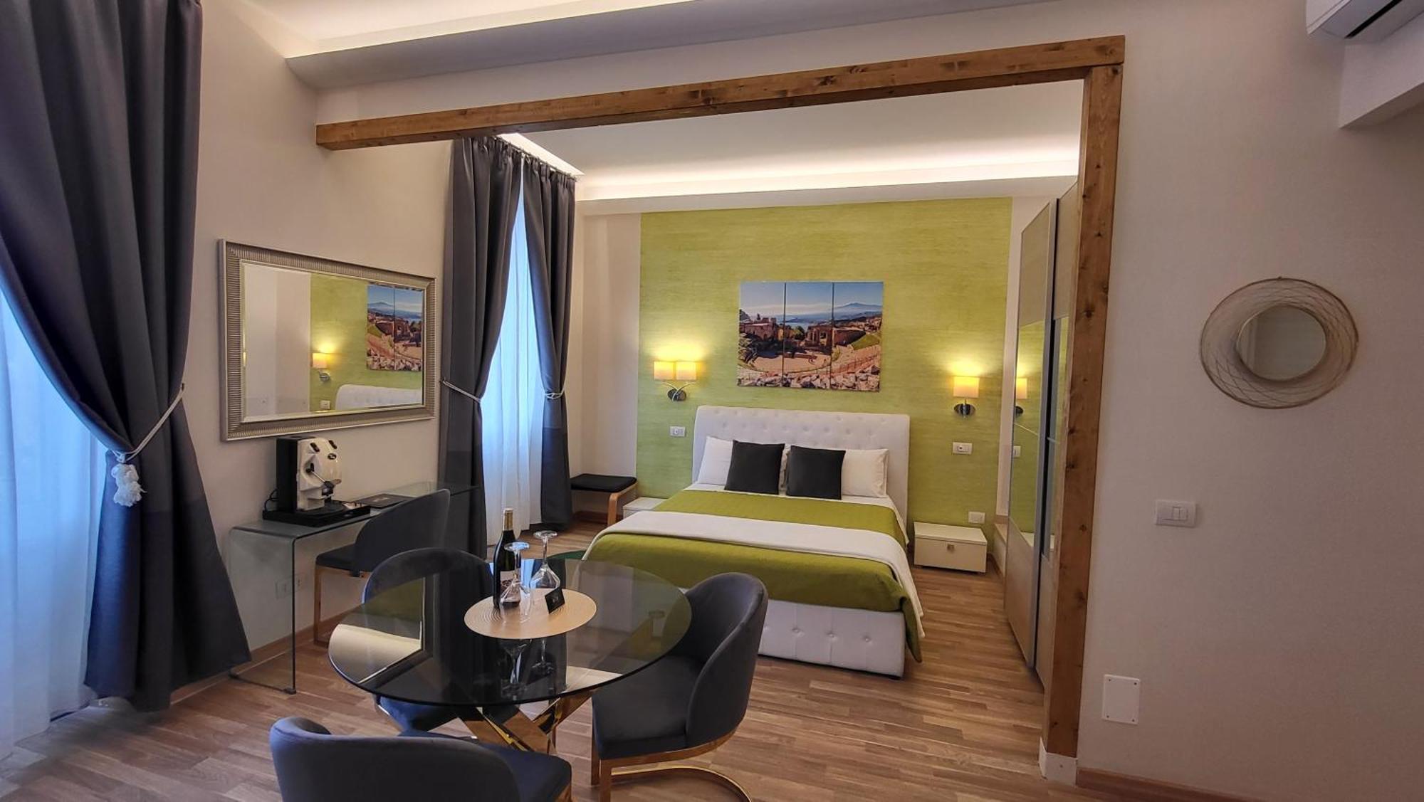 I Due Grifoni Studio Flat Taormine Extérieur photo